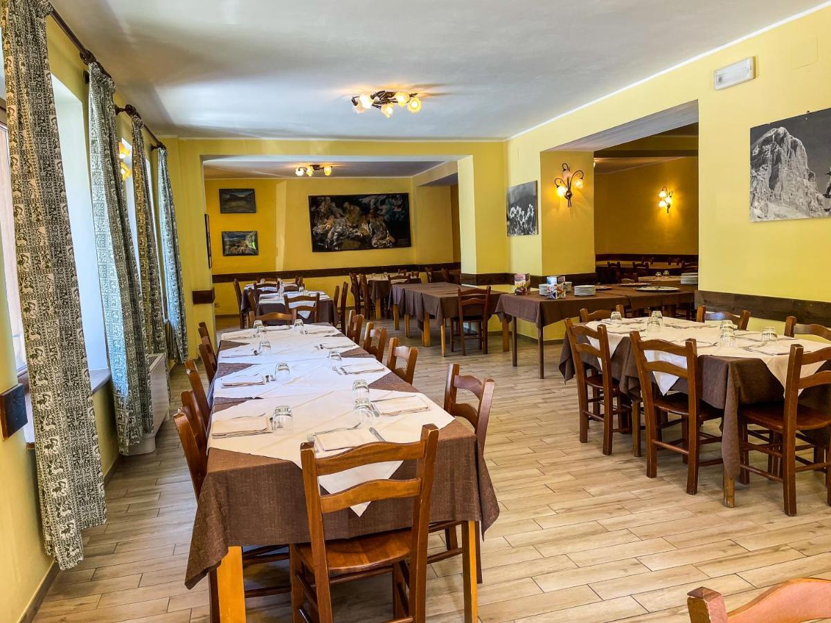 Hotel Al Sasso Di Stria Andraz Luaran gambar