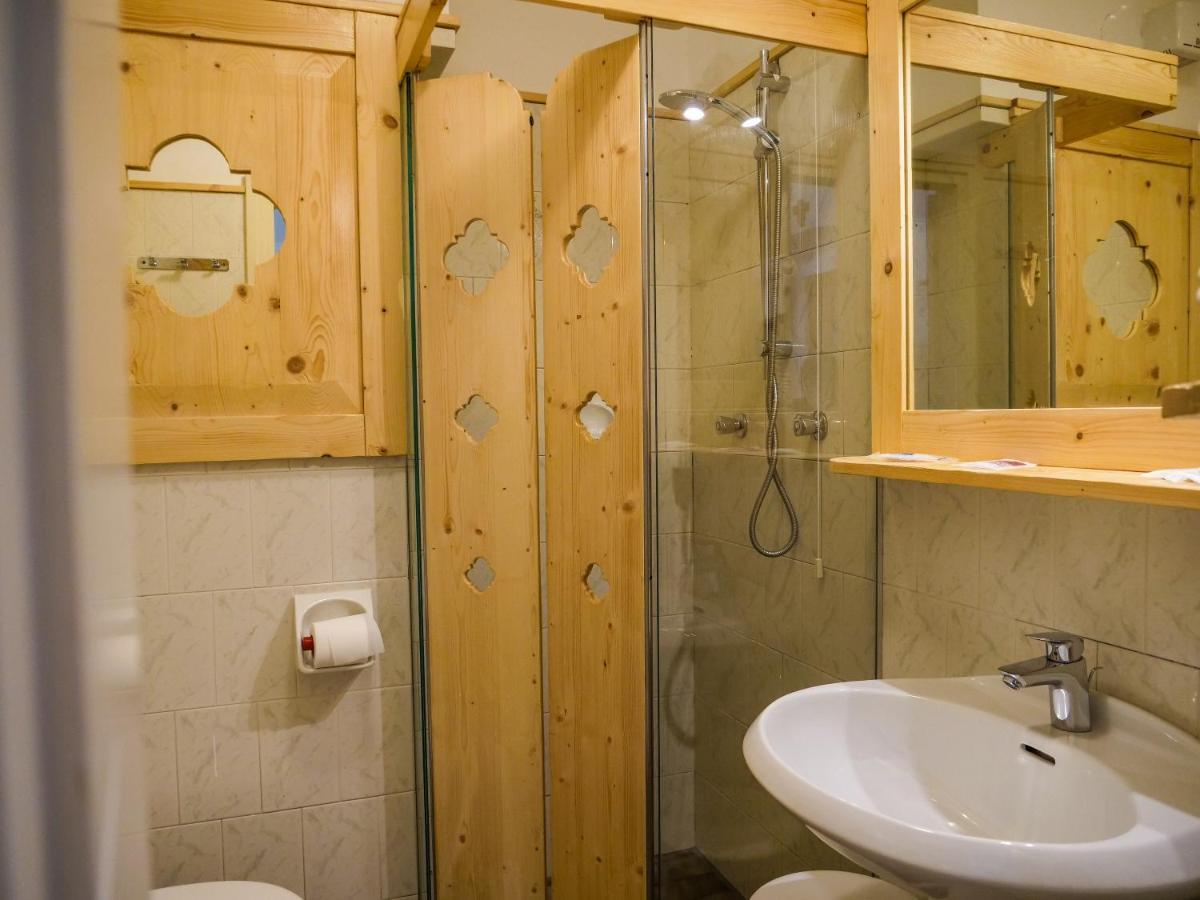 Hotel Al Sasso Di Stria Andraz Luaran gambar