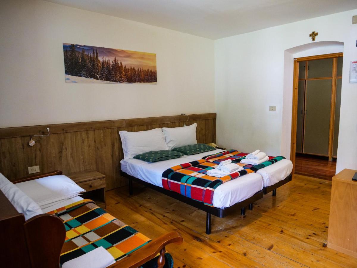 Hotel Al Sasso Di Stria Andraz Luaran gambar
