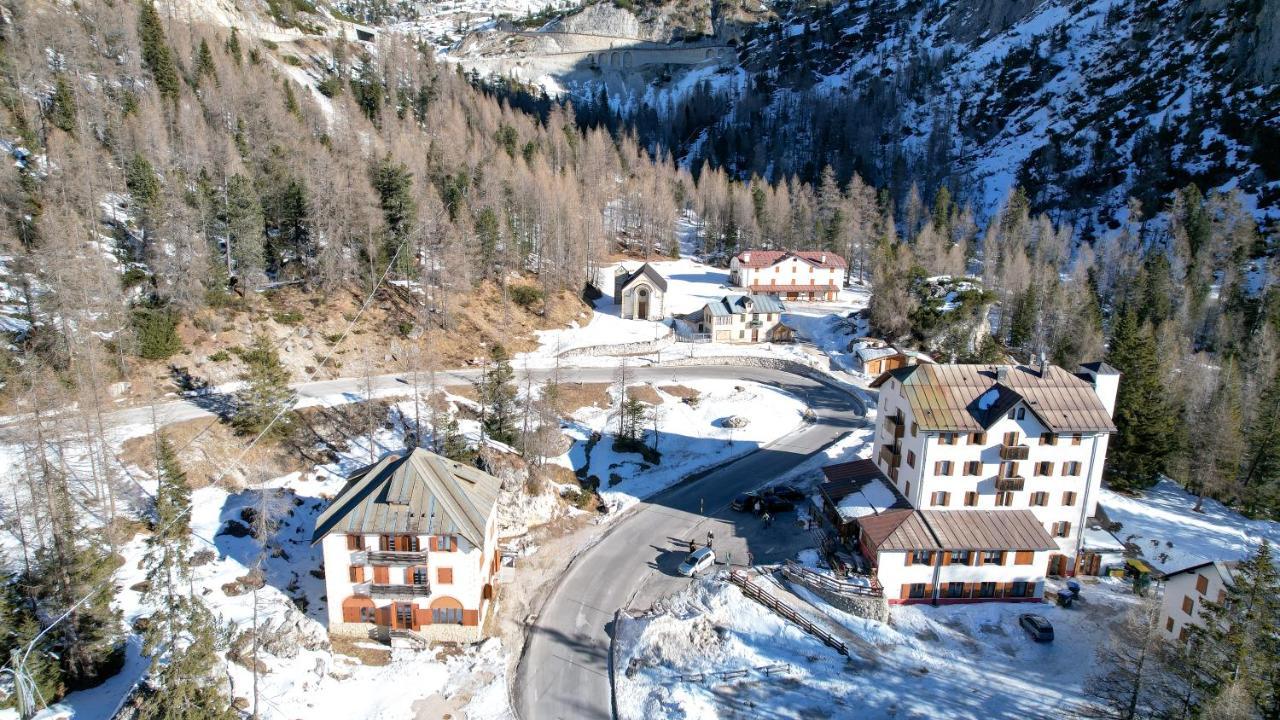 Hotel Al Sasso Di Stria Andraz Luaran gambar