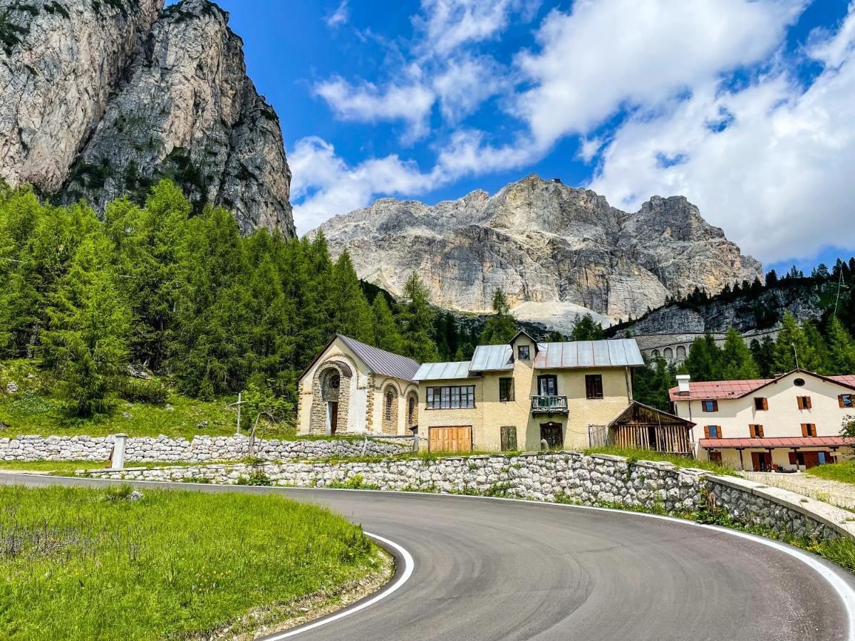 Hotel Al Sasso Di Stria Andraz Luaran gambar