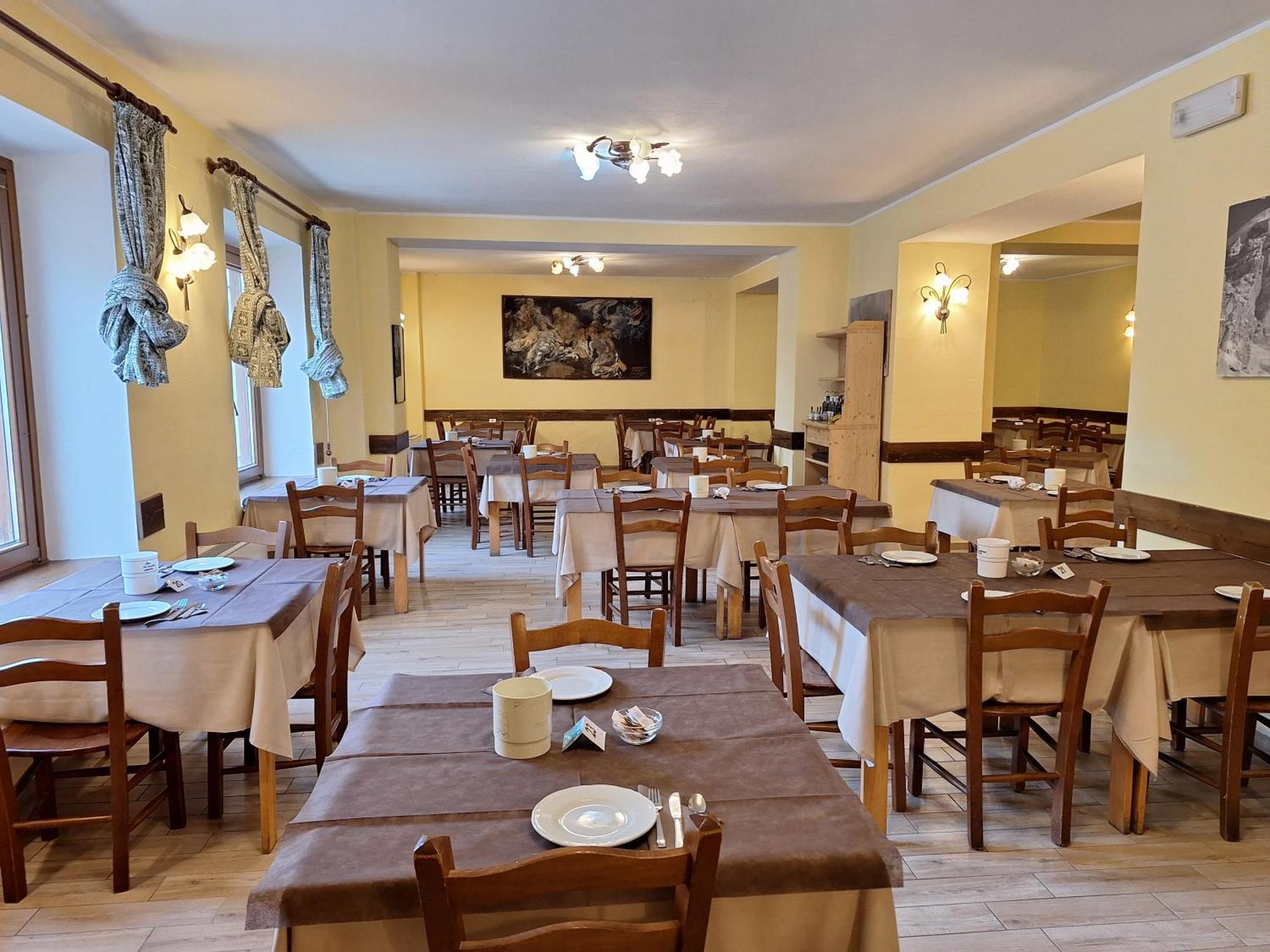Hotel Al Sasso Di Stria Andraz Luaran gambar